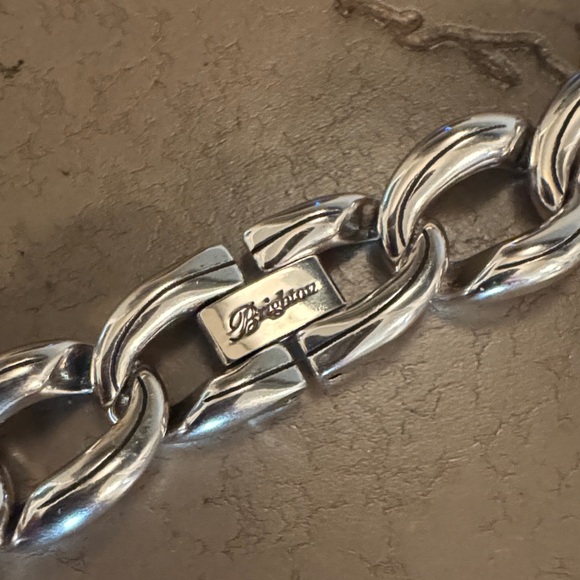 Brighton Interlock Noir Two Tone watch band - Picture 11 of 13